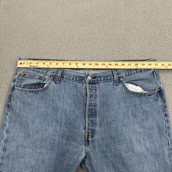 Levi's 501 Button Fly Jeans Men 42x32 Blue Straight Cowboy Preppy Western - Picture 6 of 16